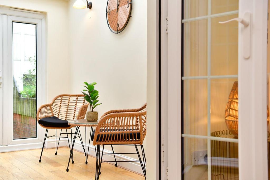 Just Stay Wales - Castle Square Cottage, Mumbles 외부 사진