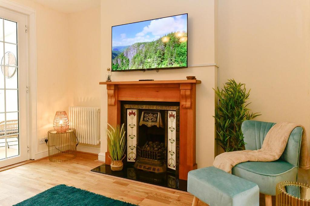 Just Stay Wales - Castle Square Cottage, Mumbles 외부 사진